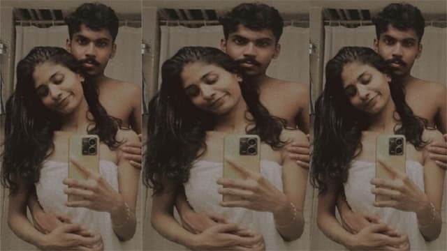 Young Mallu Couple Enjoying Videos Watch